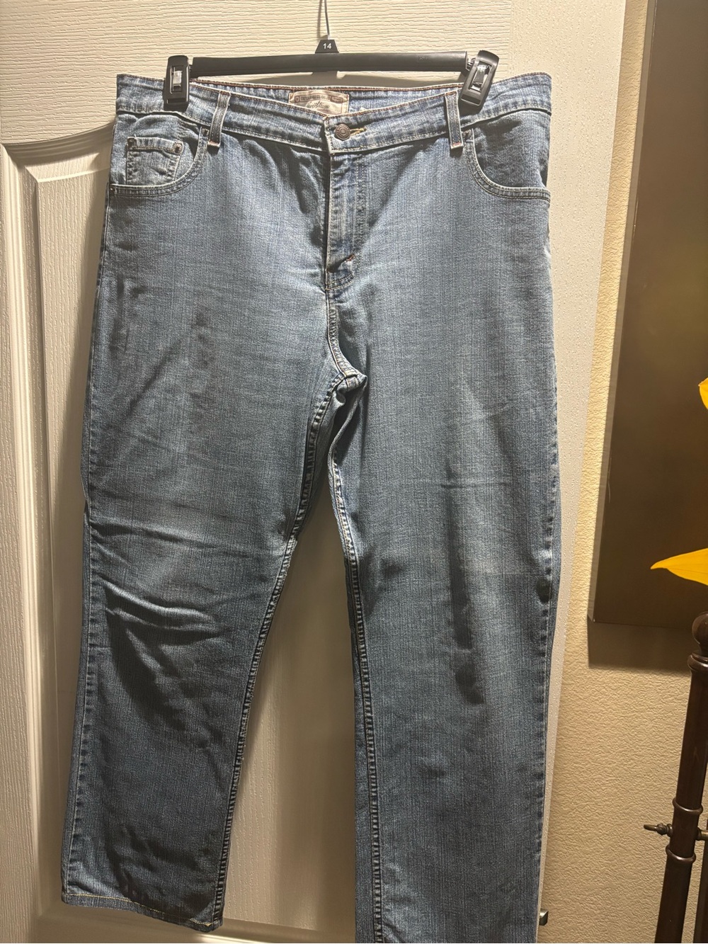 Women’s Boot Cut Jeans in Light Blue Denim